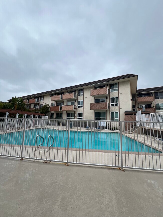 Building Photo - 5585 E Pacific Coast Hwy