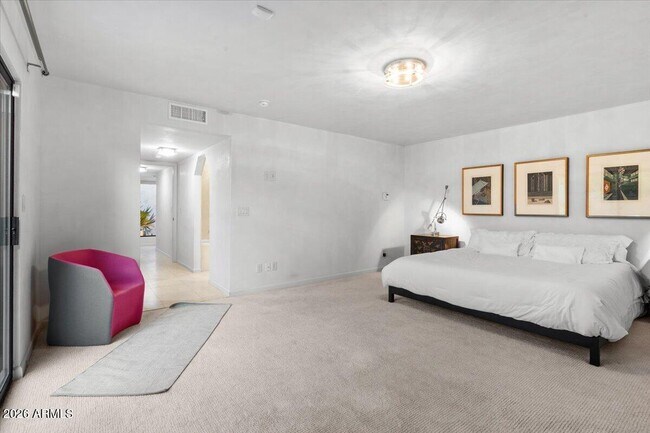 Building Photo - 7922 E Crestwood Way