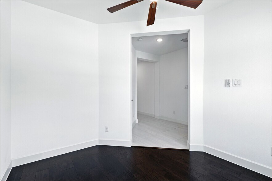 Building Photo - 2284 Bower Ln
