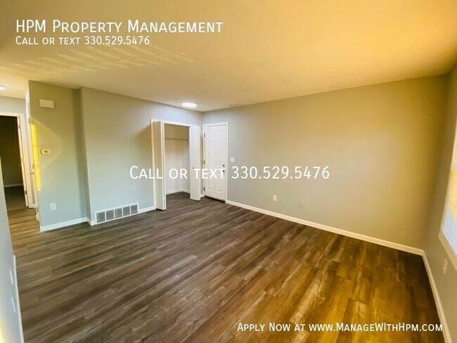 Building Photo - 2531 Zircon St NE