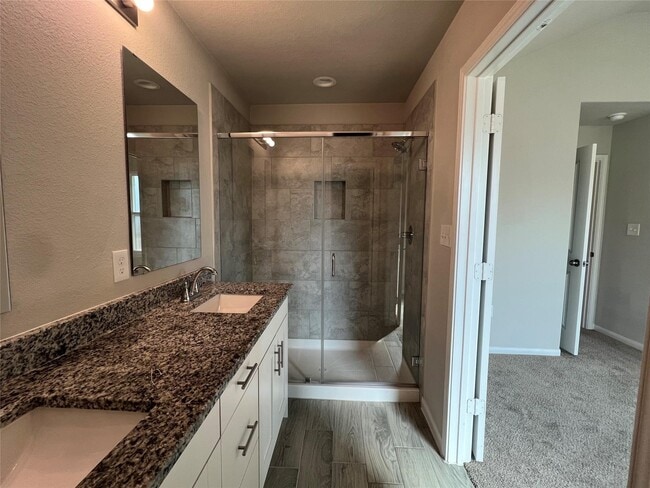 Building Photo - 9006 Intervale St