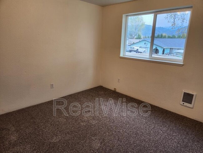 Building Photo - 104 Mercy Hills Dr