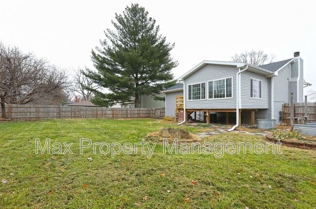 Building Photo - 1040 39th St