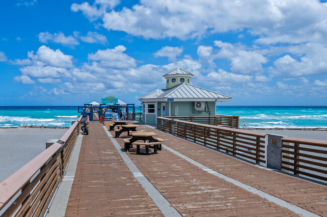 Building Photo - 203 Ocean Dunes Cir