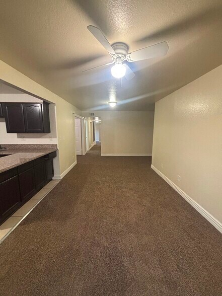 Building Photo - 116 E 82nd St