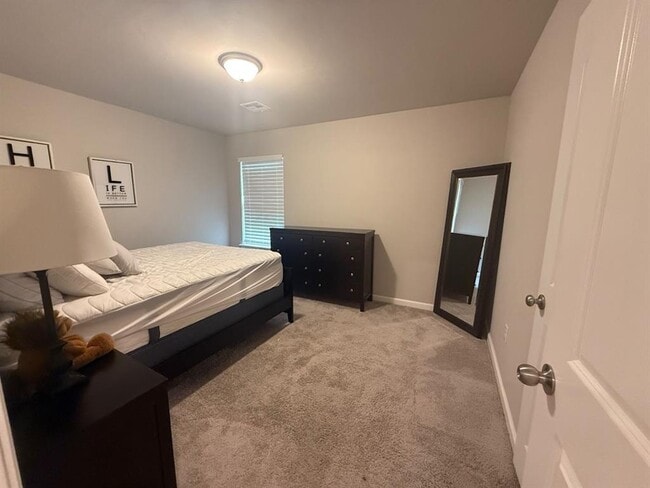 Building Photo - 7712 Windstone Dr