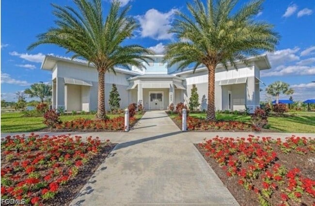 Building Photo - 28000 Longboat Key Run