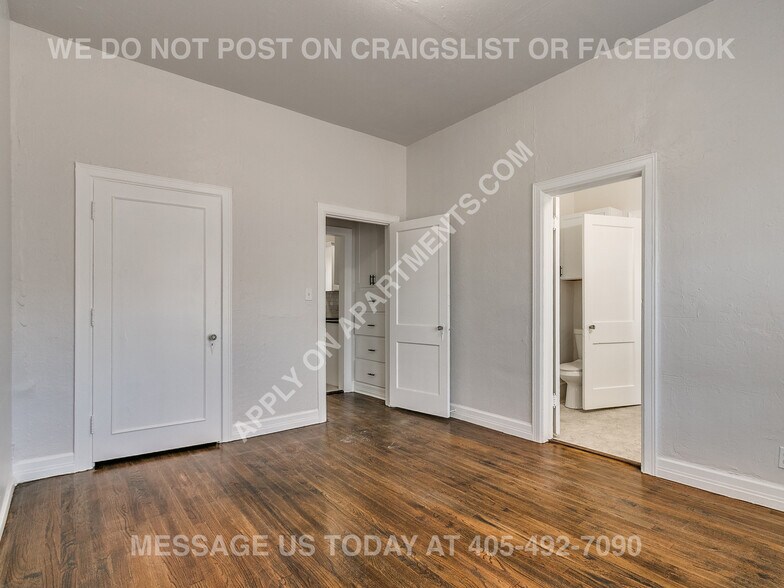 Building Photo - 1130 NW 39th St