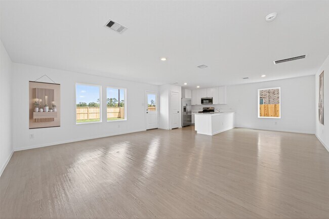 Building Photo - 6273 Alder Crk Dr