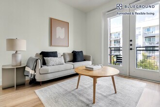 Building Photo - 3403 Harmon Ave