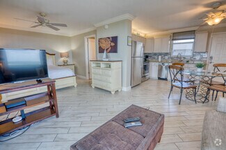 Building Photo - 5600 Bonita Beach Rd SW
