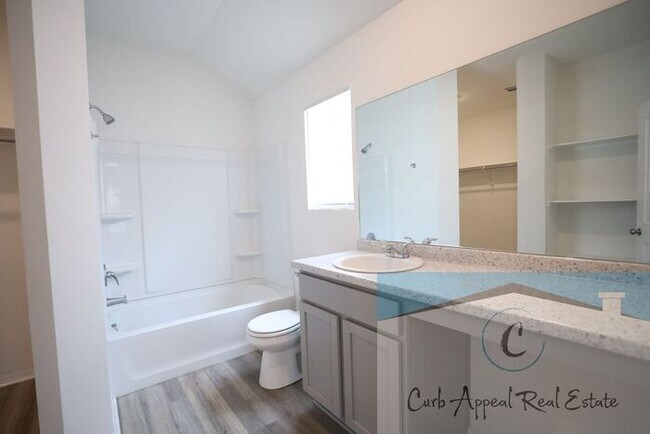 Building Photo - New construction in Jonesboro - beautiful 4 bed / 2 bath home - Valley View!!