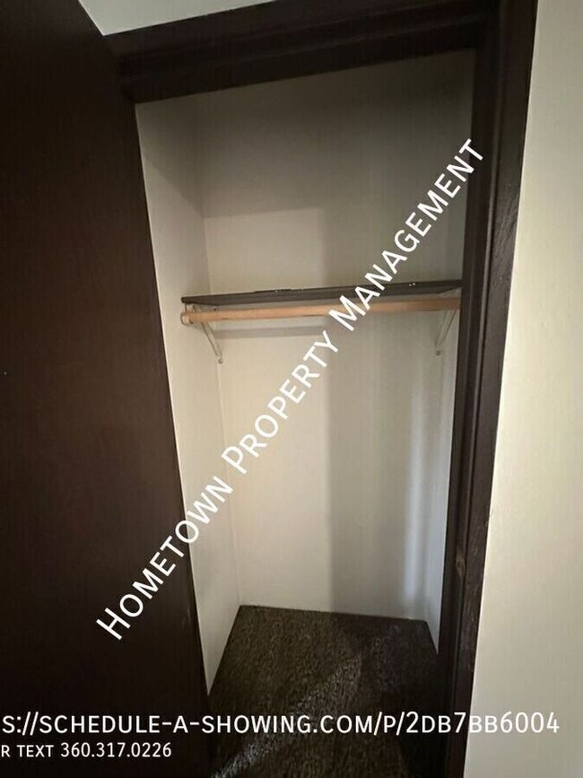 Building Photo - 6805 Littlerock Rd SW