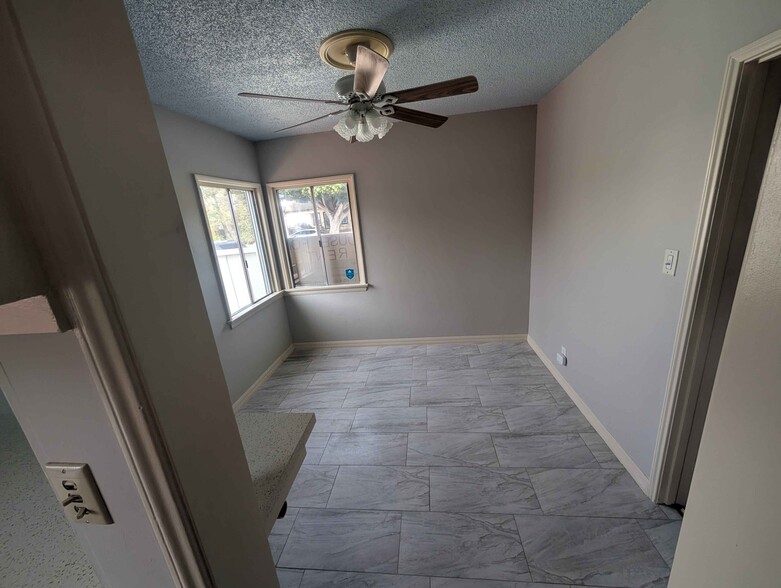 dining room - 3815 Tilden Ave