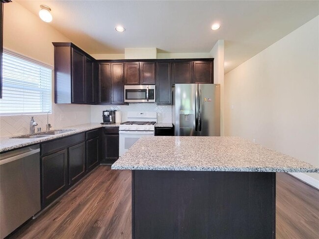 Building Photo - 3430 Hughes Mdw Wy