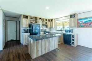 Building Photo - 132 Rd 5233