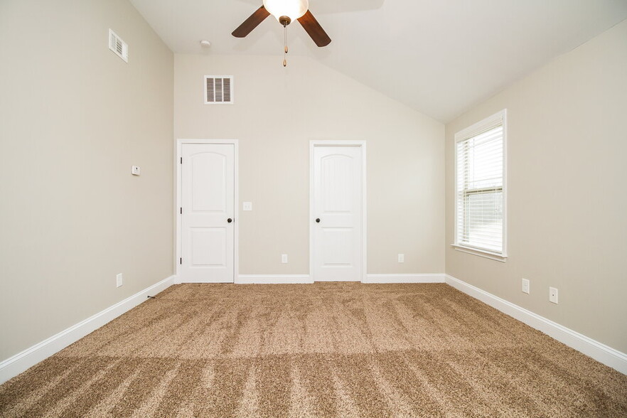 Building Photo - 2338 Tortuga Ct