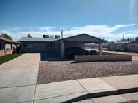 Building Photo - 1 Bedroom - 1 Bath -  Plus Office - 795 Sq. Ft. - Duplex - Chandler