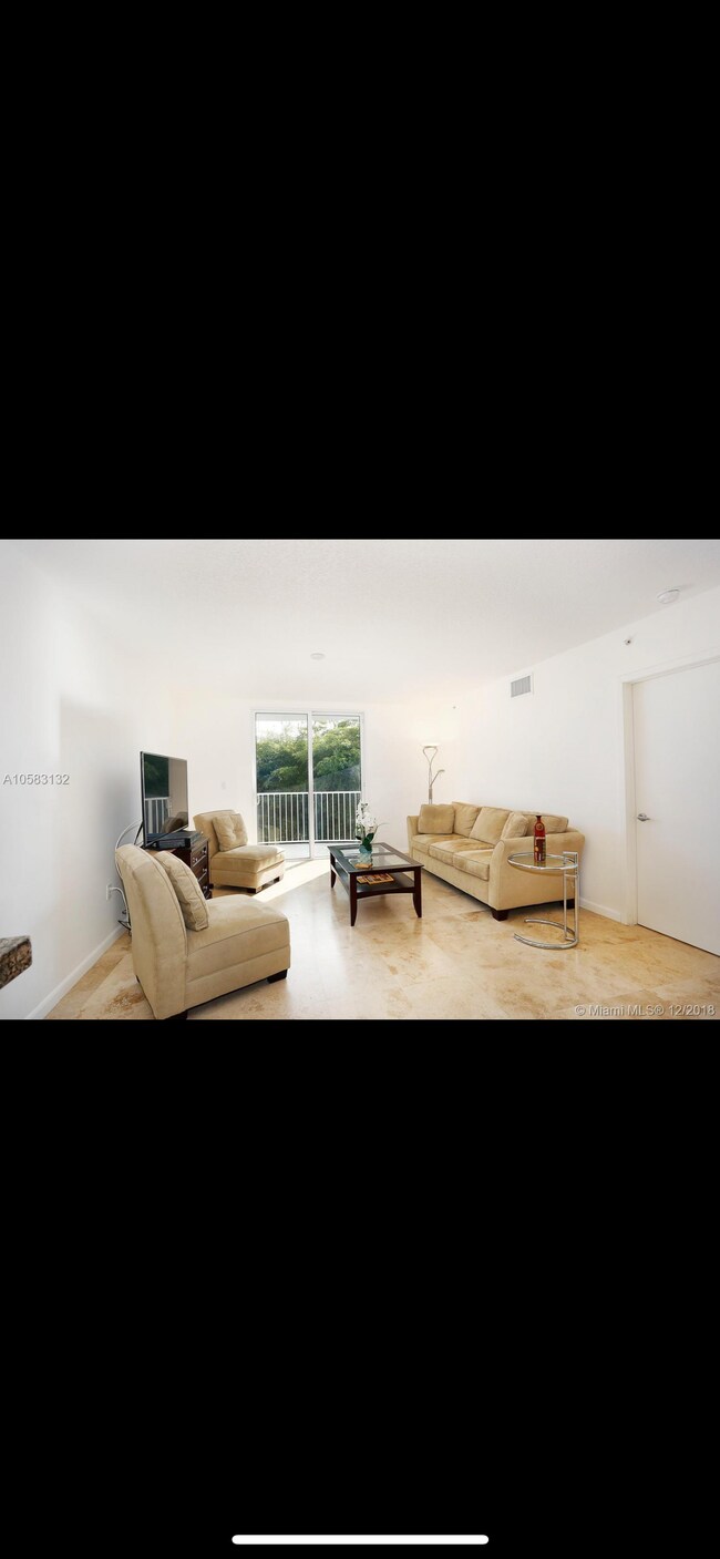 Building Photo - 1555 N Treasure Dr