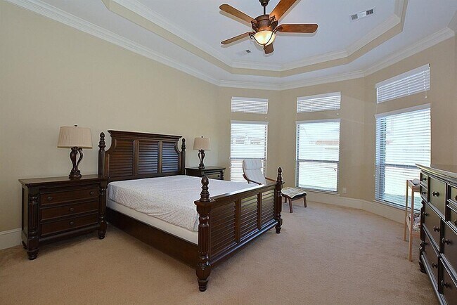 Building Photo - 26910 Boulder Hill Ct