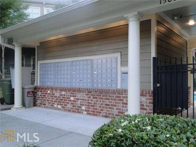 Building Photo - 1695 Mosaic Way