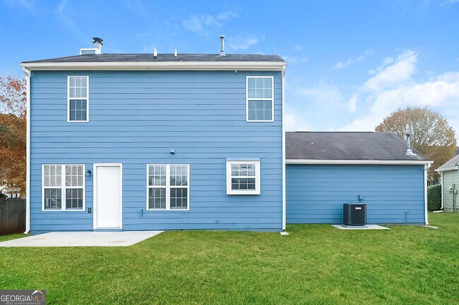 Building Photo - 1163 Millwood Dr
