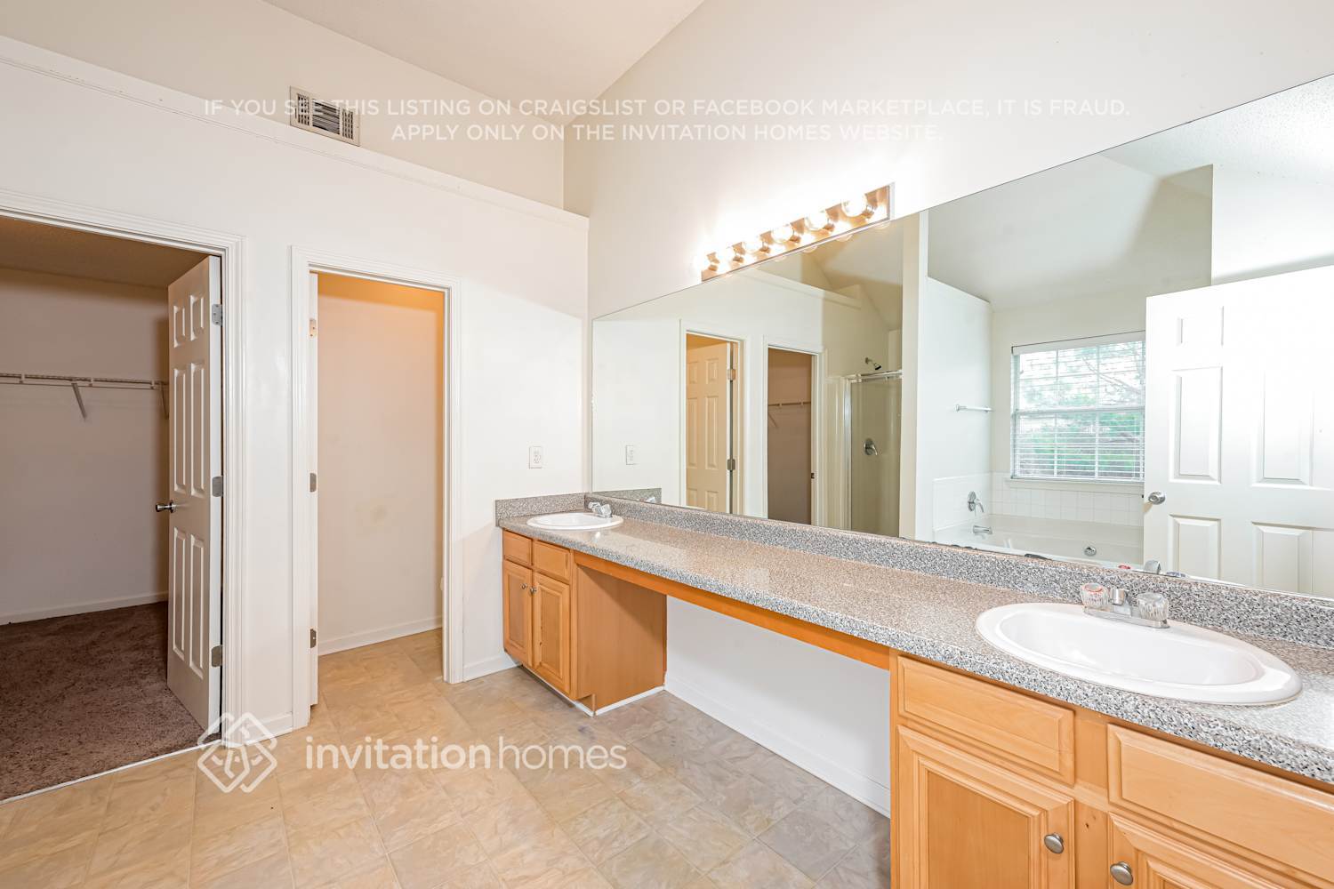 Building Photo - 1380 Travers Creek Trail