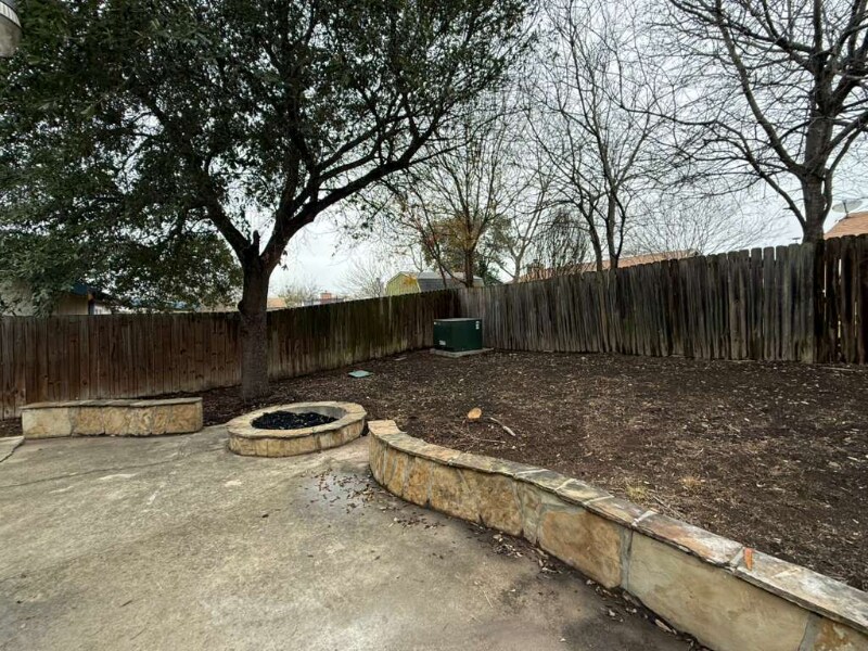 Building Photo - 5747 Hawaiian Sun Dr