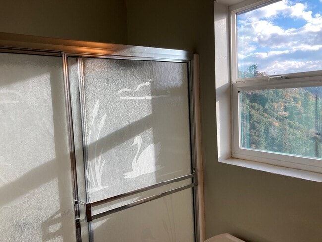 Building Photo - Magnificent Alpine Chalet with Breathe Tak...