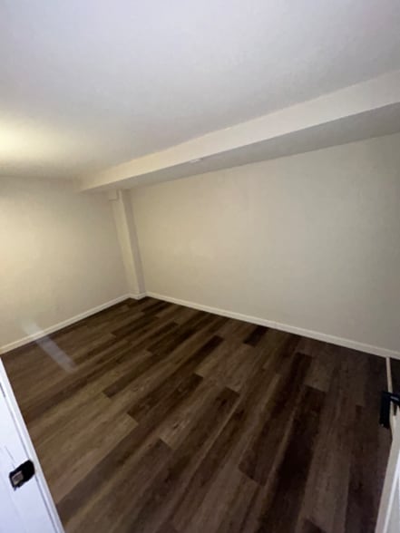 Building Photo - 716 E Mahanoy St