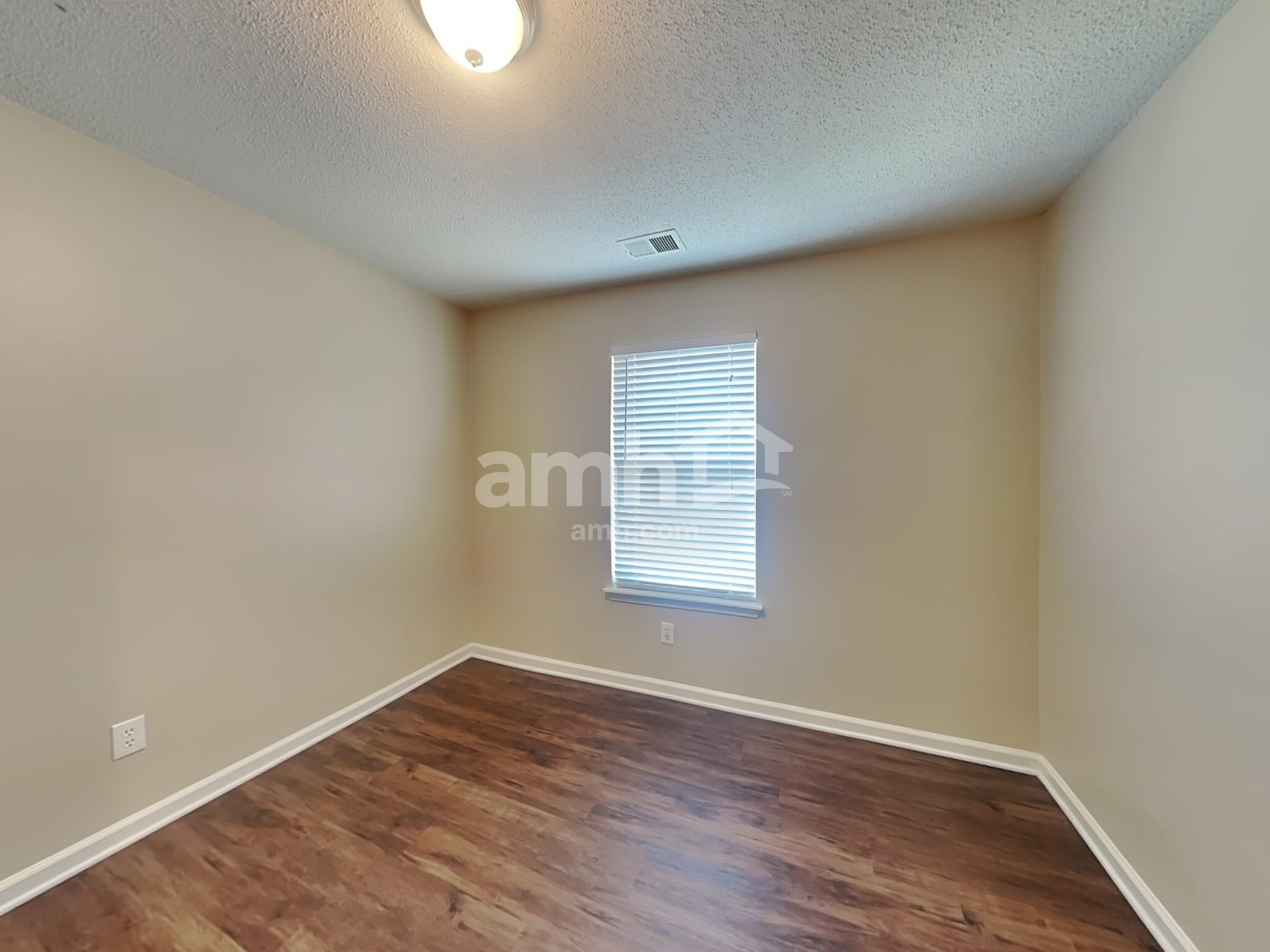 Building Photo - 4009 Snowshoe Ct NW