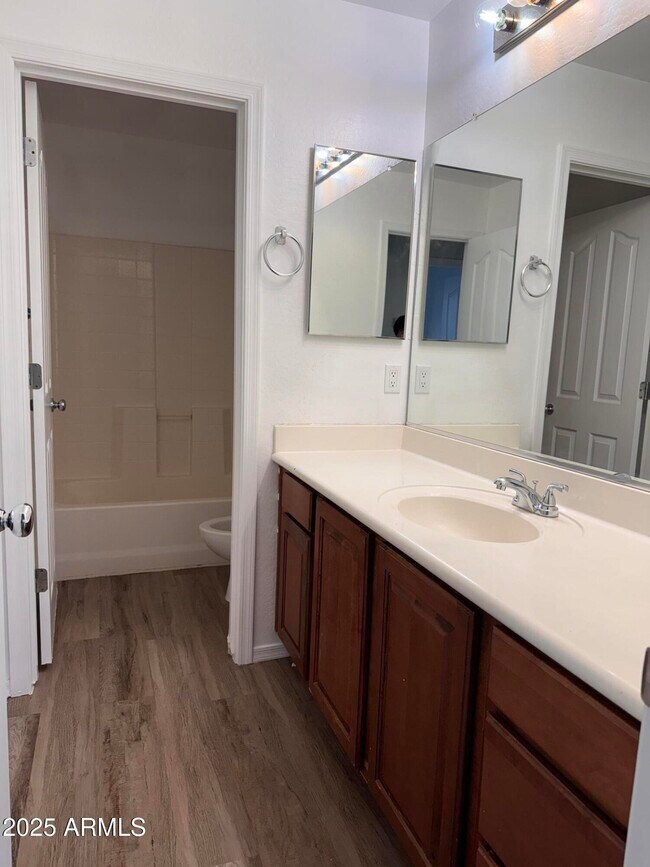 Building Photo - 1879 S Tucana Ln