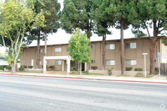 Building Photo - The Park Terrace Apartments