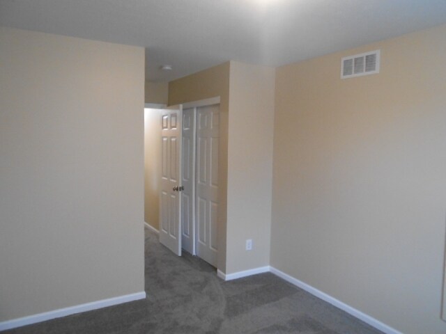 Building Photo - 636 Brighton St