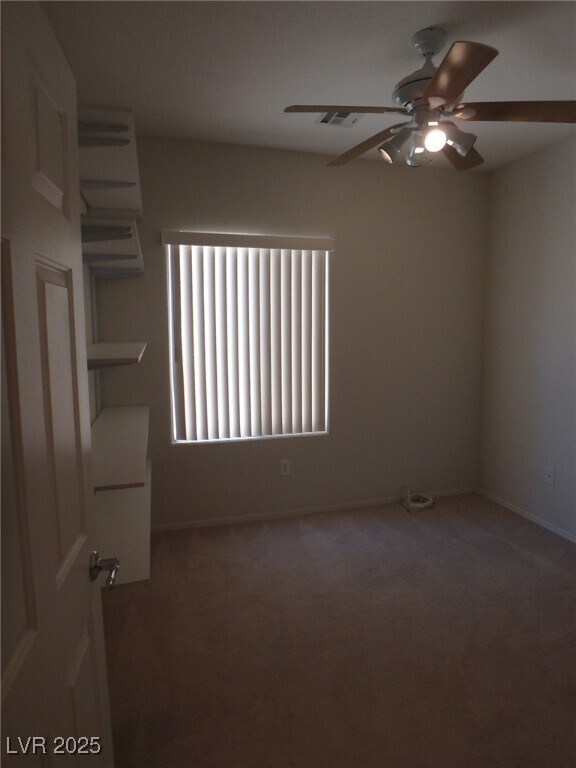 Building Photo - 7404 Shelduck St