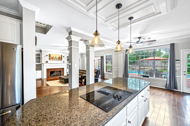 Building Photo - 23002 Cherrington Ct