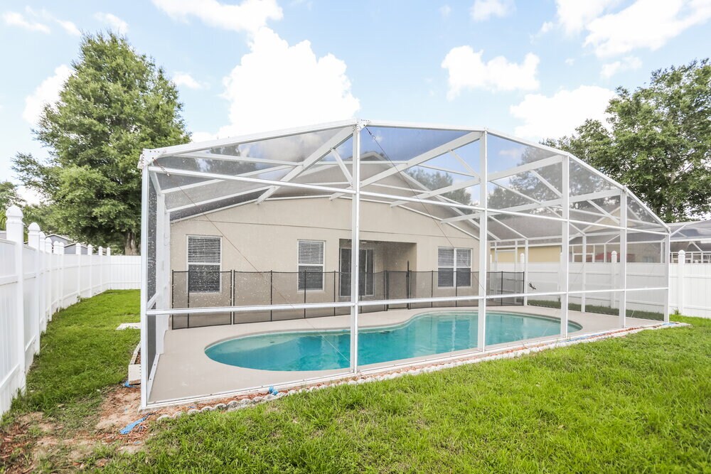 Building Photo - 17510 Silver Creek Ct