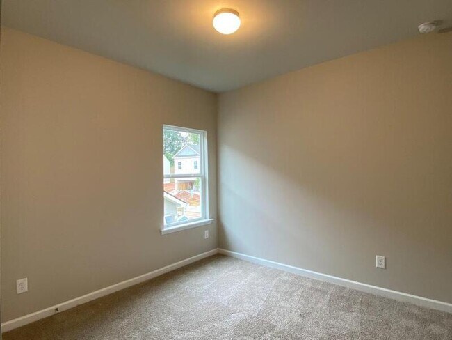 Building Photo - 1606 Winding Rdg Trl