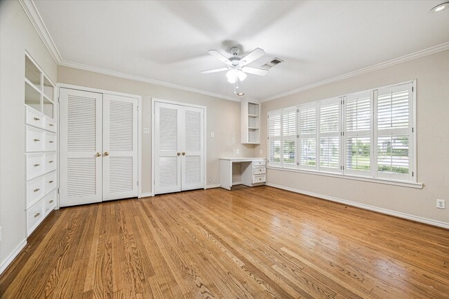 Building Photo - 5505 Holly Springs Dr
