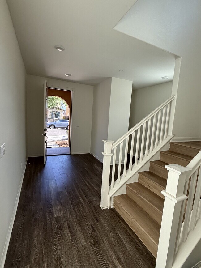 Building Photo - This beautiful home is on corner lot and with energy efficient features including solar.  New flo...