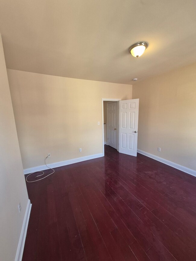 Building Photo - 2214 N Bouvier St