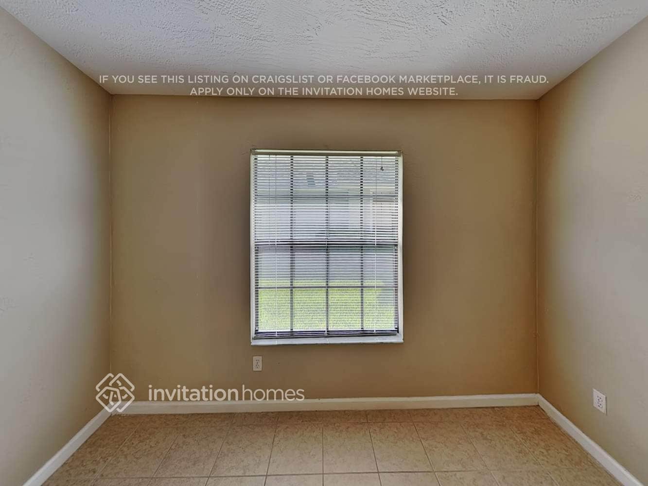 Building Photo - 3233 Vail View Dr