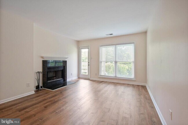 Building Photo - 10300 Appalachian Cir