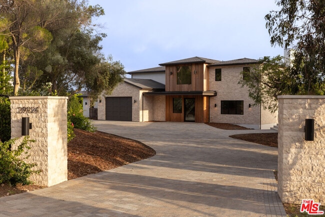 Building Photo - 29924 Harvester Rd