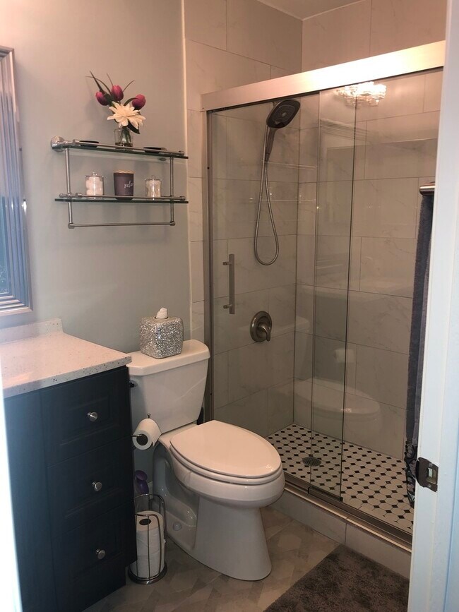 Building Photo - 751 Pheasant Run