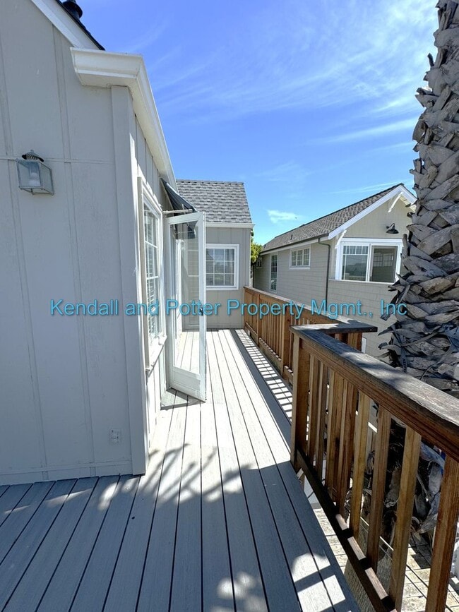 Building Photo - Amazing Beach House Near Twin Lakes Beach!!