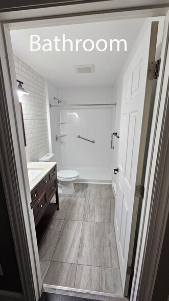Building Photo - 3302 29th Ct S