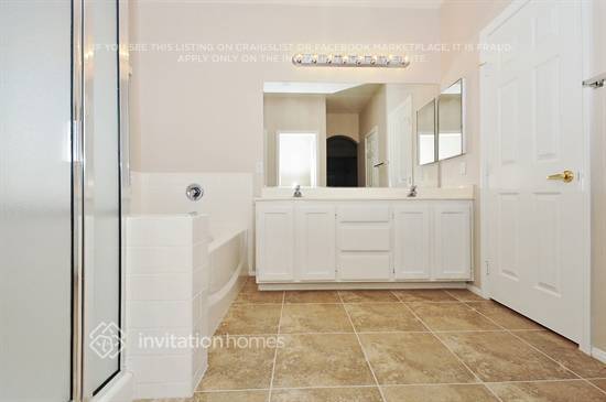 Building Photo - 522 Kavanagh Pl