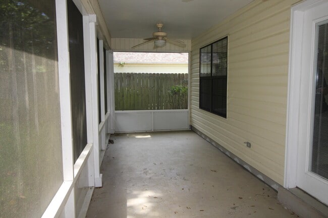 Building Photo - 6 Kimbrough Rd