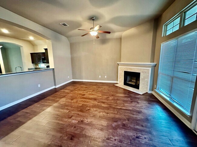 Building Photo - 2709 Keathley Dr